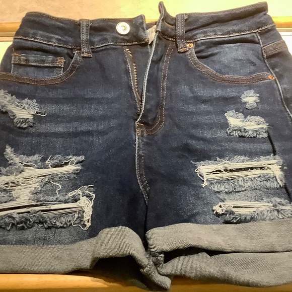 WAX JEAN - DISTRESSED SHORT JEANS WITH ROLLED CUFFS  S/P - Picture 2 of 7